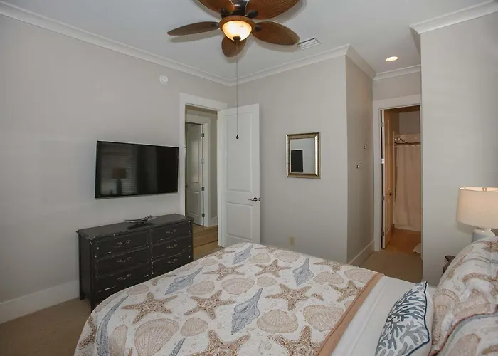 Finntastic House Gulf Shores
